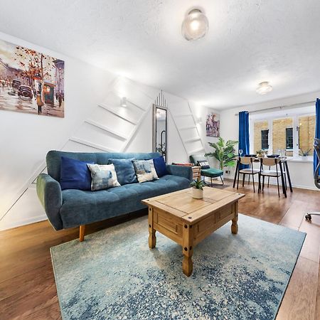Quirky Canary 2Bed, Free Parking, Smart Tv & Games Londra Dış mekan fotoğraf