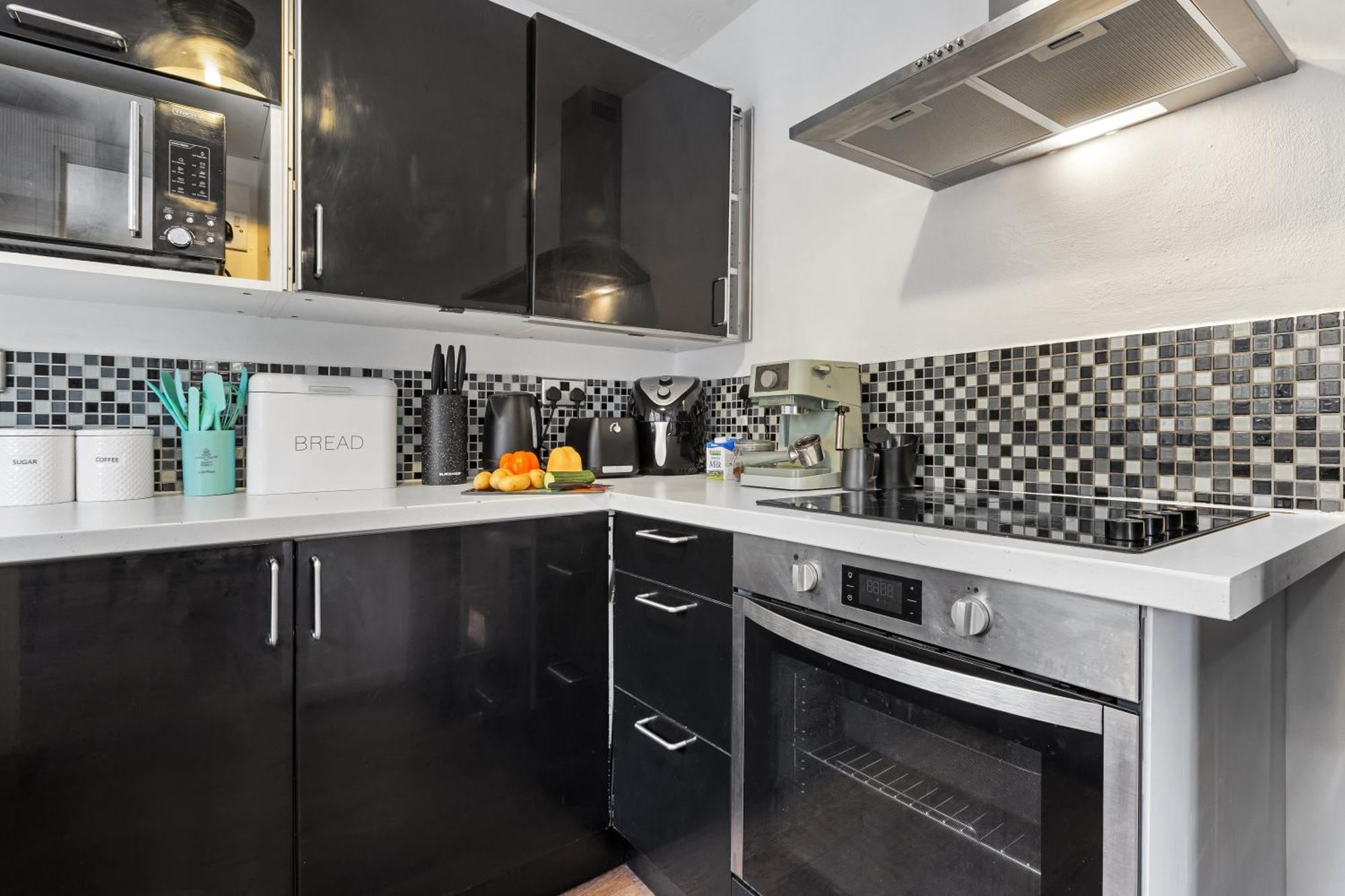 Quirky Canary 2Bed, Free Parking, Smart Tv & Games Londra Dış mekan fotoğraf