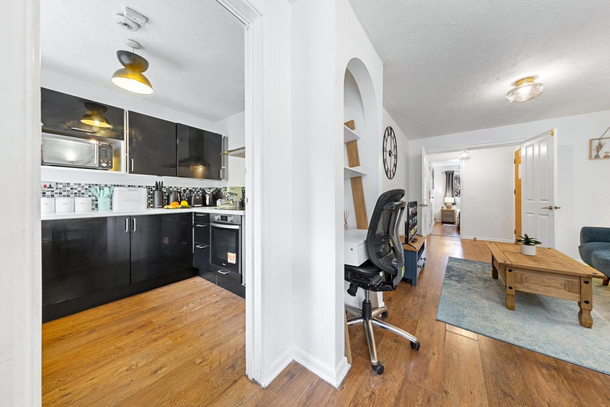 Quirky Canary 2Bed, Free Parking, Smart Tv & Games Londra Dış mekan fotoğraf